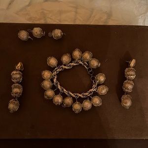 Chunky Charm Bead Gold Tone Chain Link Bracelet and hanging earrings VTG Crafter